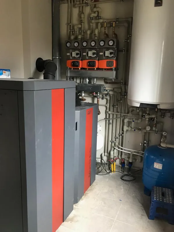 NBE RTB 33 kw granulu katls ar automatisko pelnu izvākšanu no katla