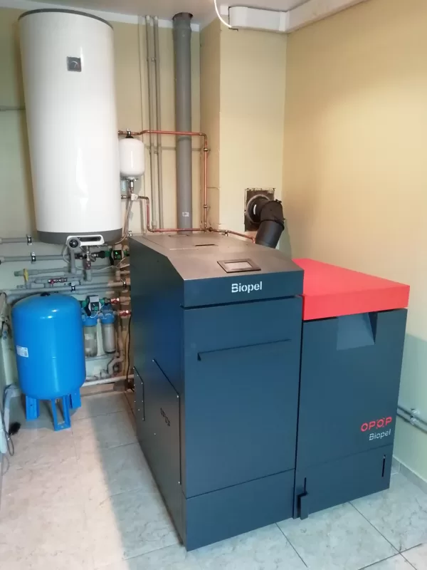BIOPEL premium 20kw ar automātisku degļa un siltummaiņa tīrīšanu, divi apkures loki un DHW